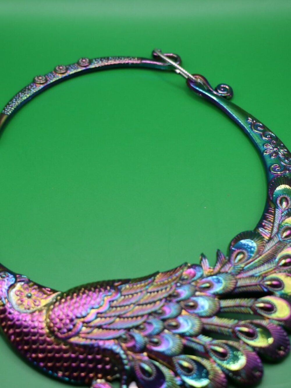 Iridescent Rainbow Peacock Inspired Choker Bib Necklace - Picture 3 of 5